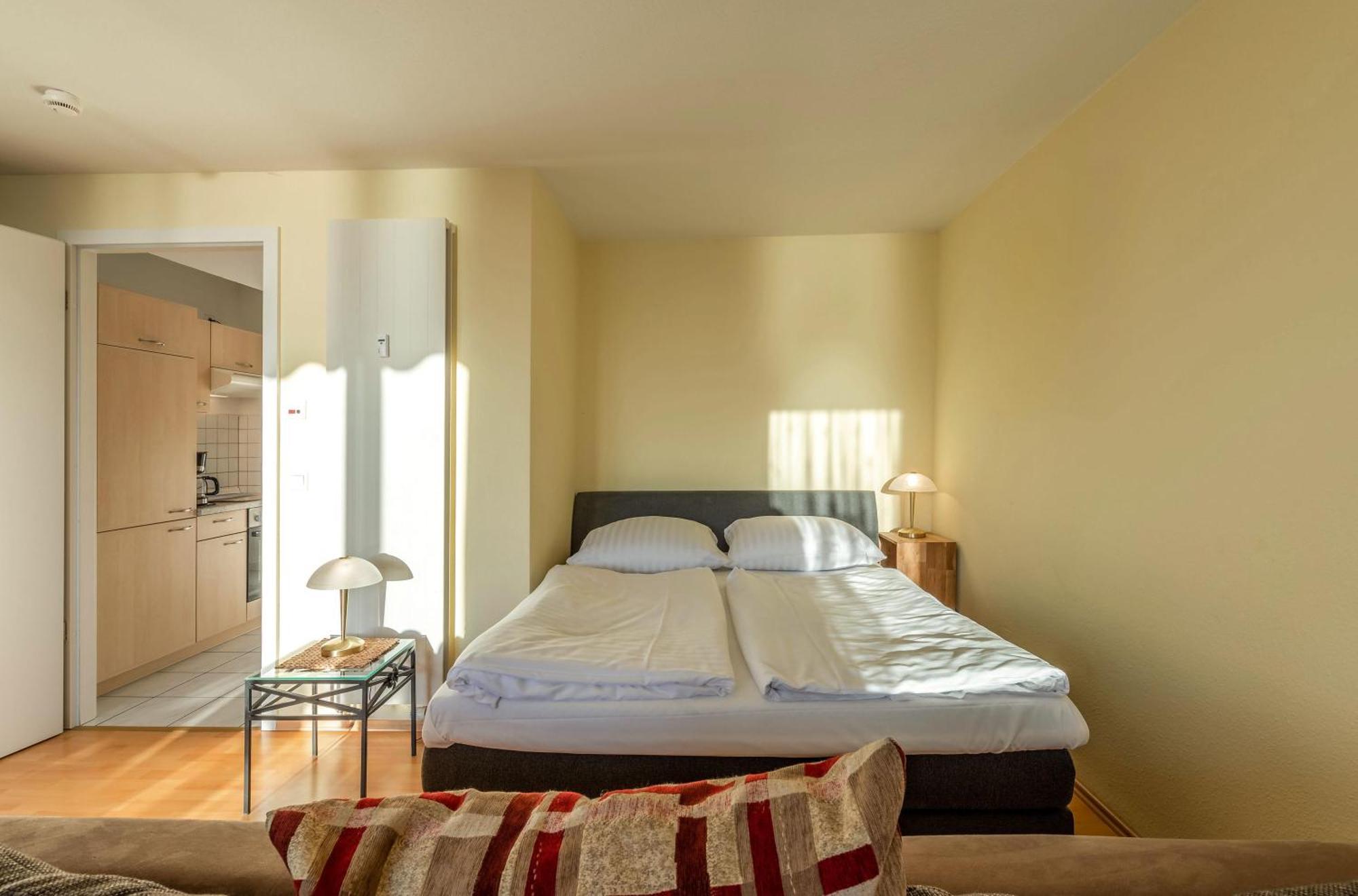 Residenz Am Seeufer Apartment Варен Екстериор снимка
